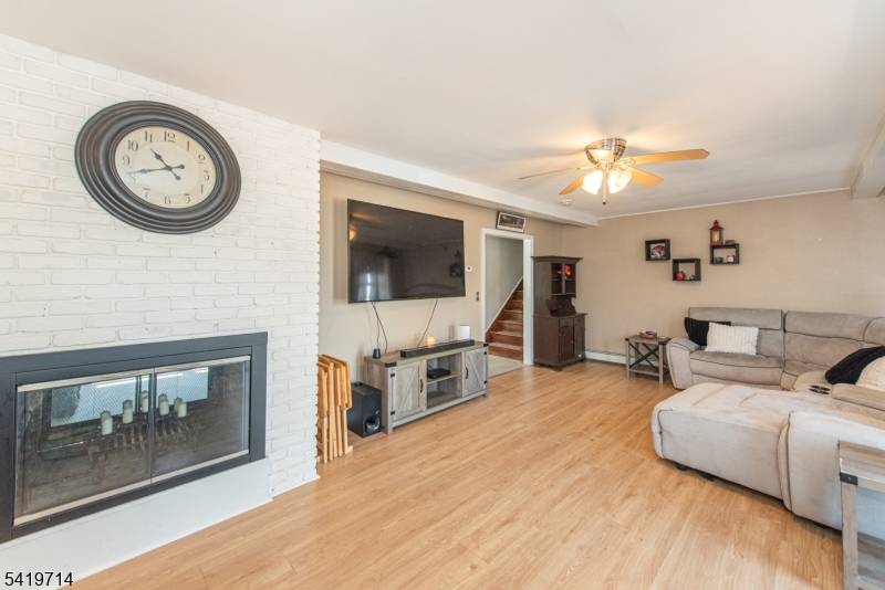 24 Valley View Trl, Sparta Twp., NJ 07871