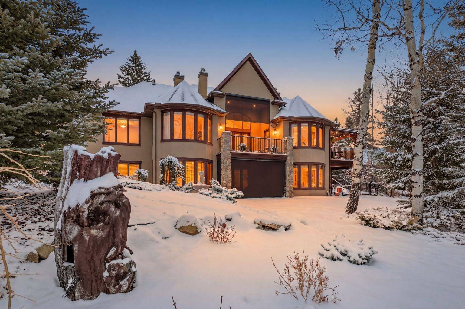 17 Hawks Landing DR, Priddis Greens, AB T0L1W0