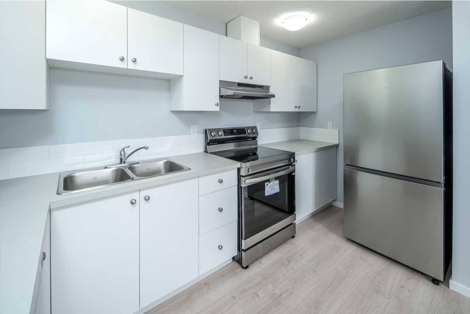 47 Bermuda WAY NW, Calgary, AB T3K 1H1