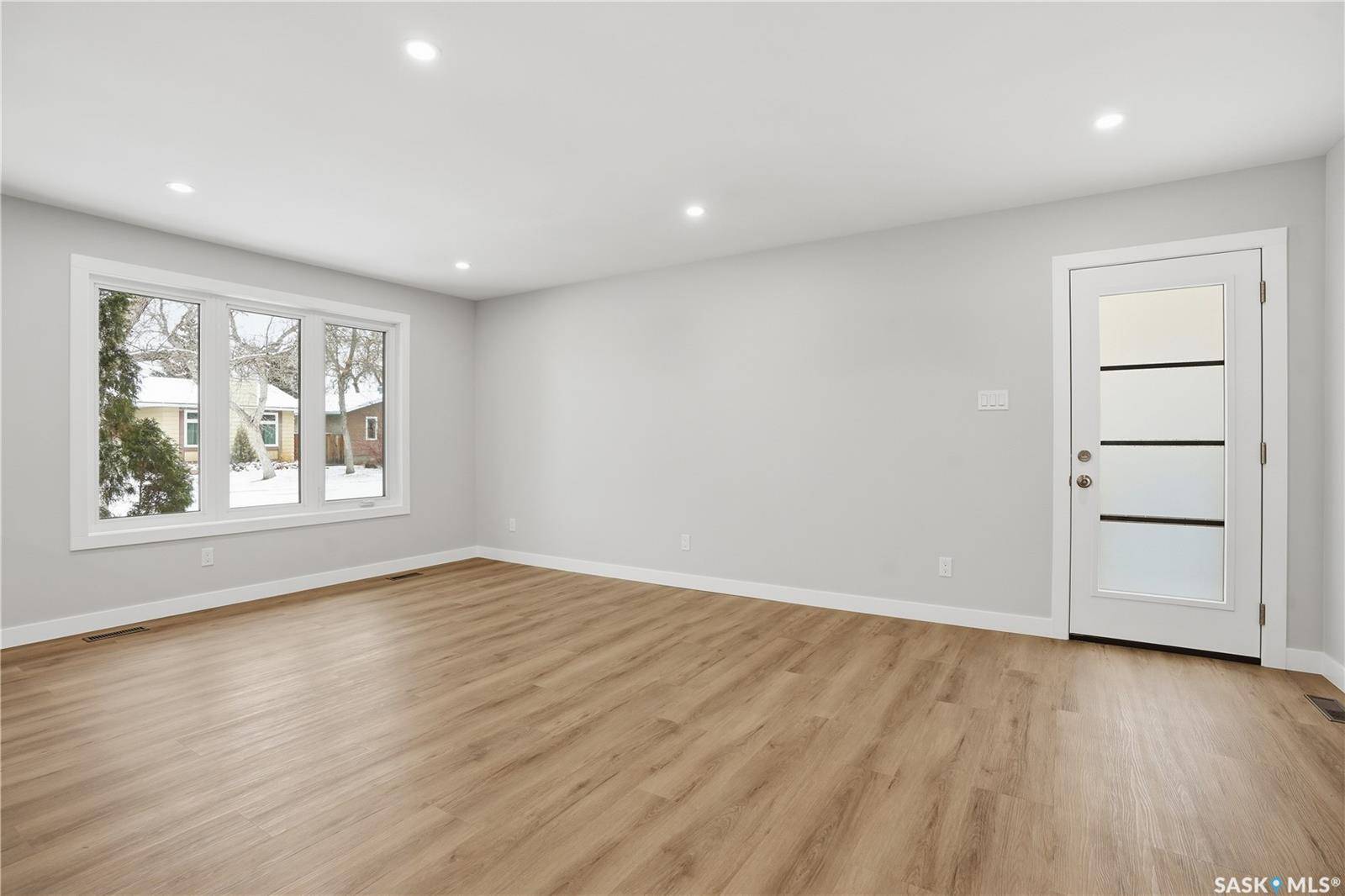 31 Newstead AVENUE, Regina, SK S4X 1H1