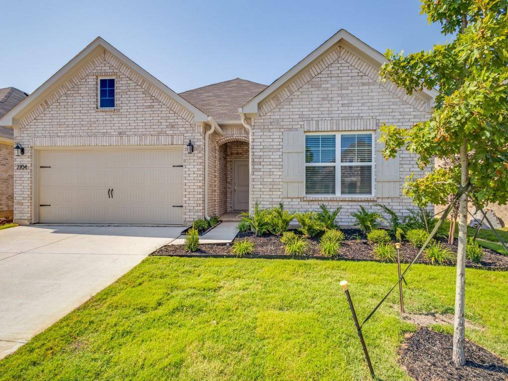 2704 Donella Drive, Denton, TX 76207