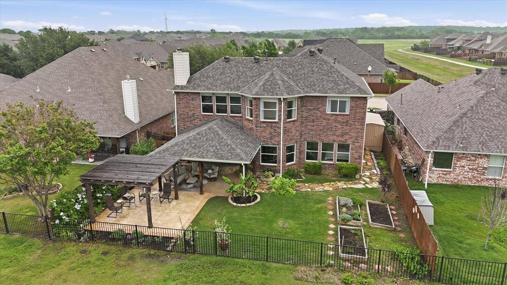 9516 Lakeway Drive, Denton, TX 76226