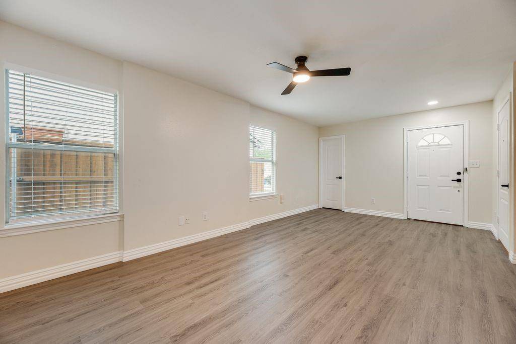 703 N Tennessee Street #A-B, Mckinney, TX 75069