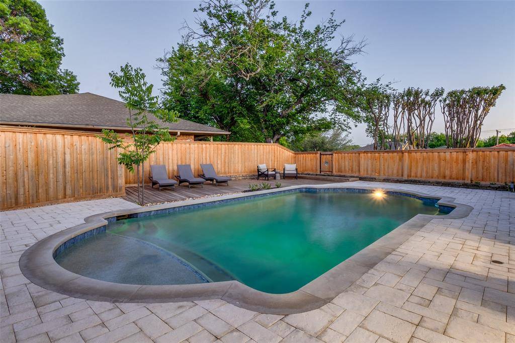 9406 Arborhill Drive, Dallas, TX 75243