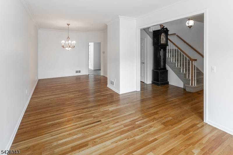 1108 Smith Manor Blvd, West Orange Twp., NJ 07052