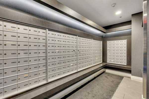 901 10 AVE SW #1801, Calgary, AB T2R 0B5