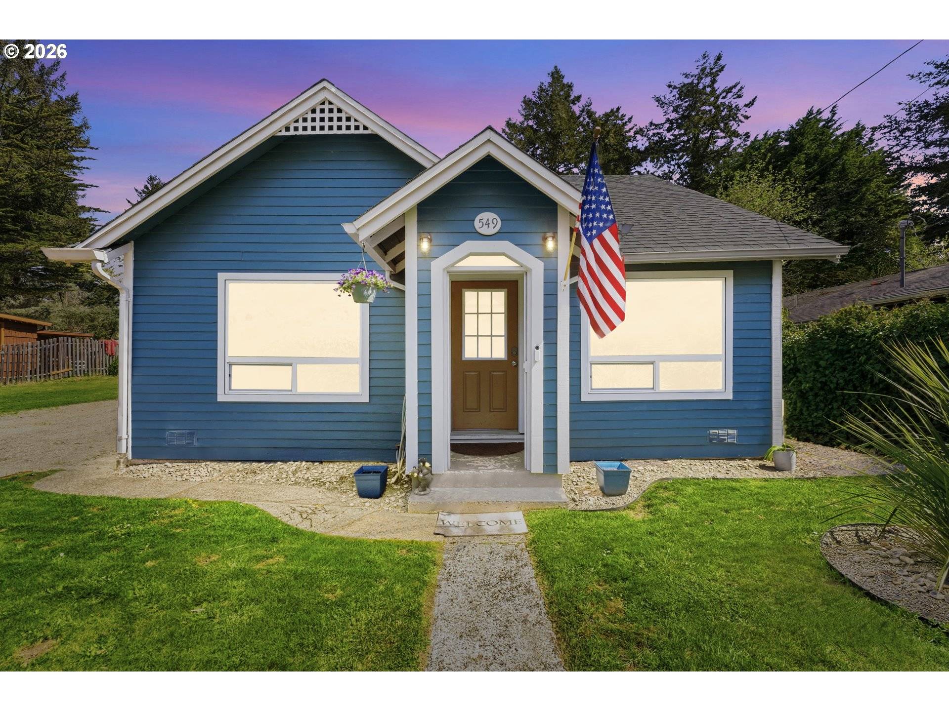 549 N MARPLE ST, Coos Bay, OR 97420