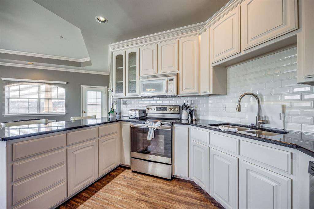 290 Tanglewood Circle #5447/48, Pottsboro, TX 75076
