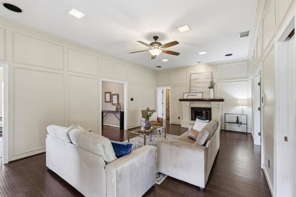 1209 O Shannon Lane, Garland, TX 75044