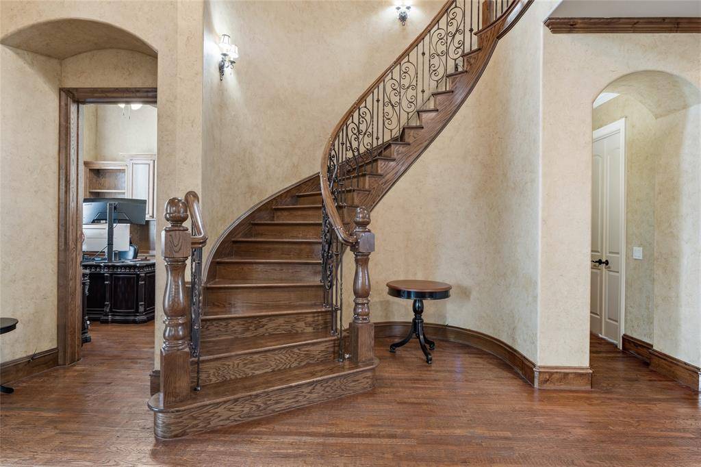 1061 Kingsbridge Lane, Mclendon Chisholm, TX 75032