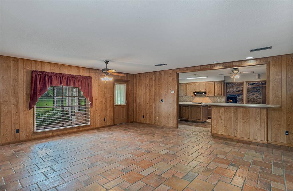 2564 Swan Lake Road, Bossier City, LA 71111