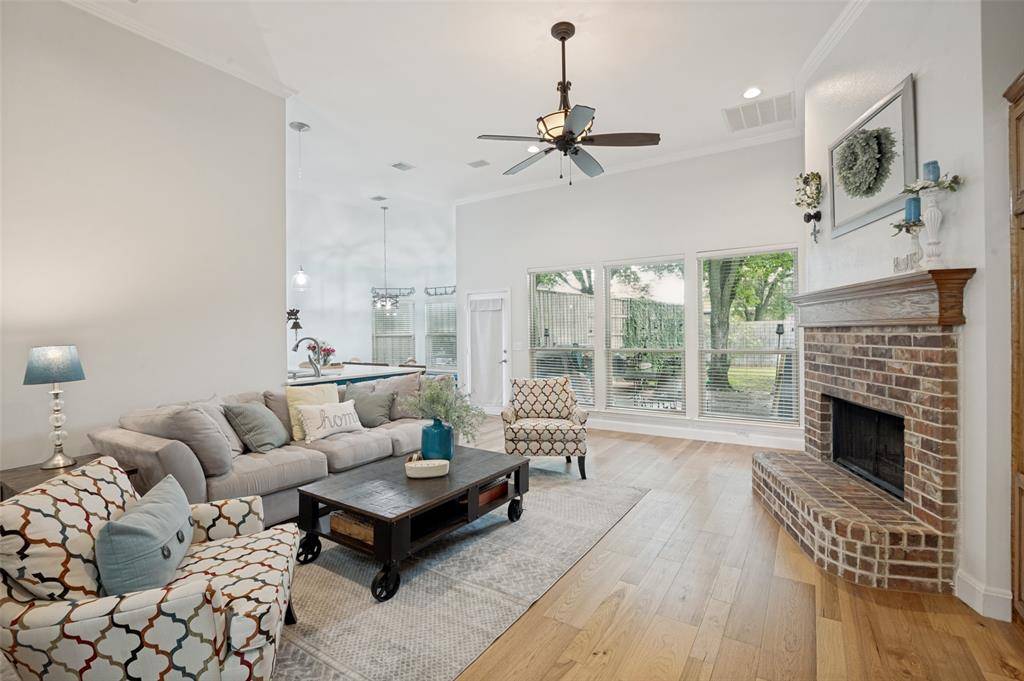 6929 Levelland Road, Dallas, TX 75252