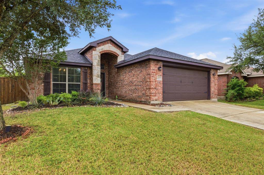 4003 Gabi Avenue, Heartland, TX 75126