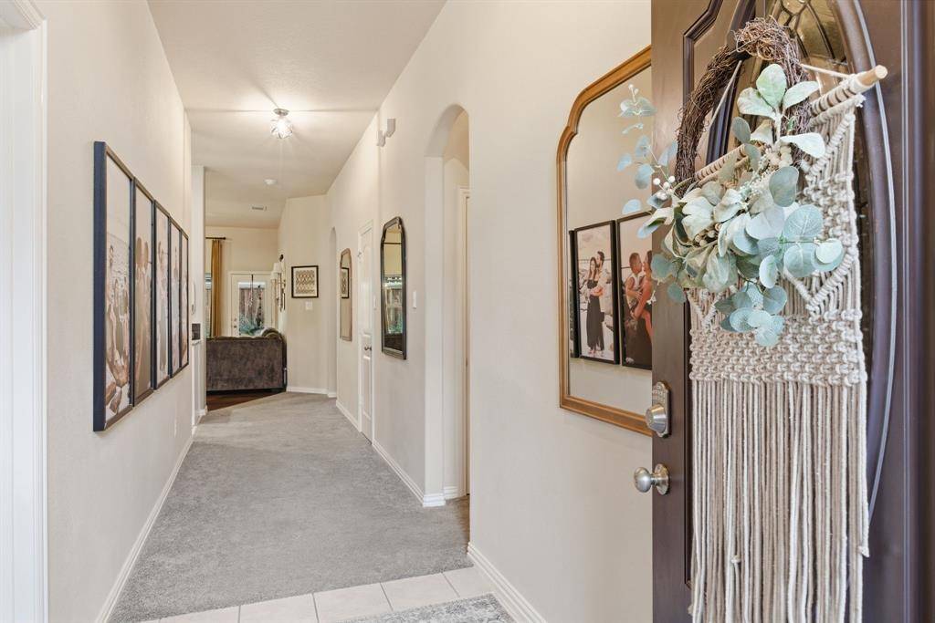 4003 Gabi Avenue, Heartland, TX 75126