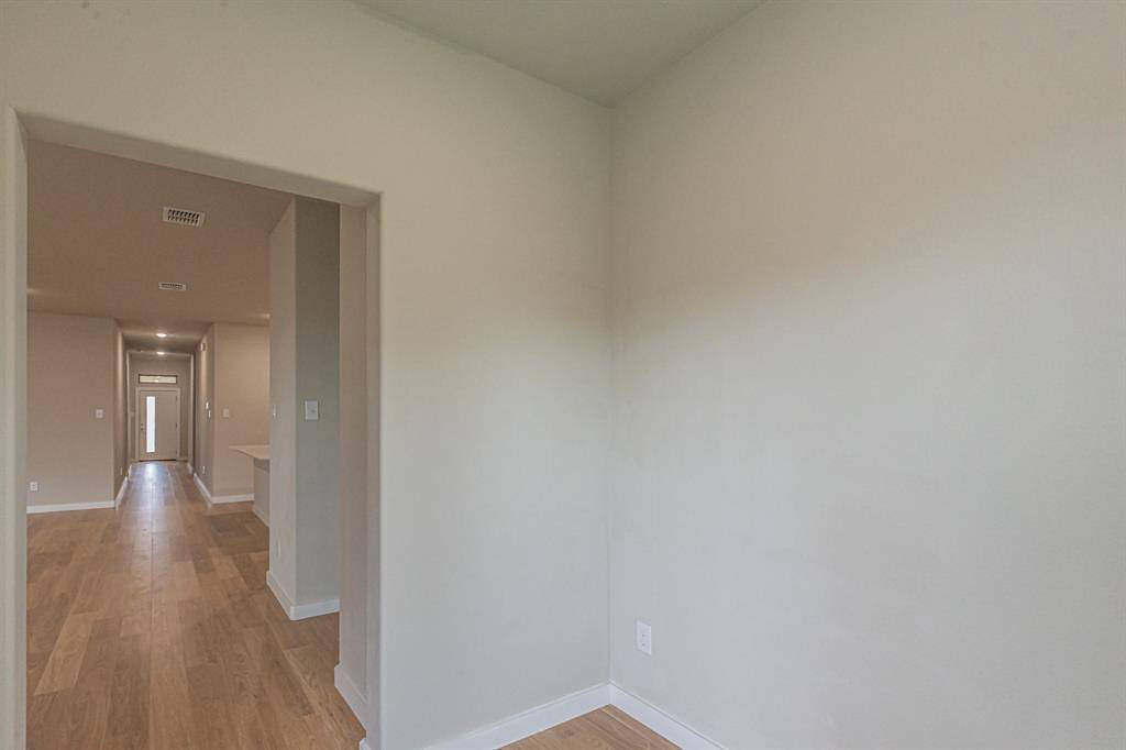 257 Hope Orchards Drive, Lavon, TX 75166