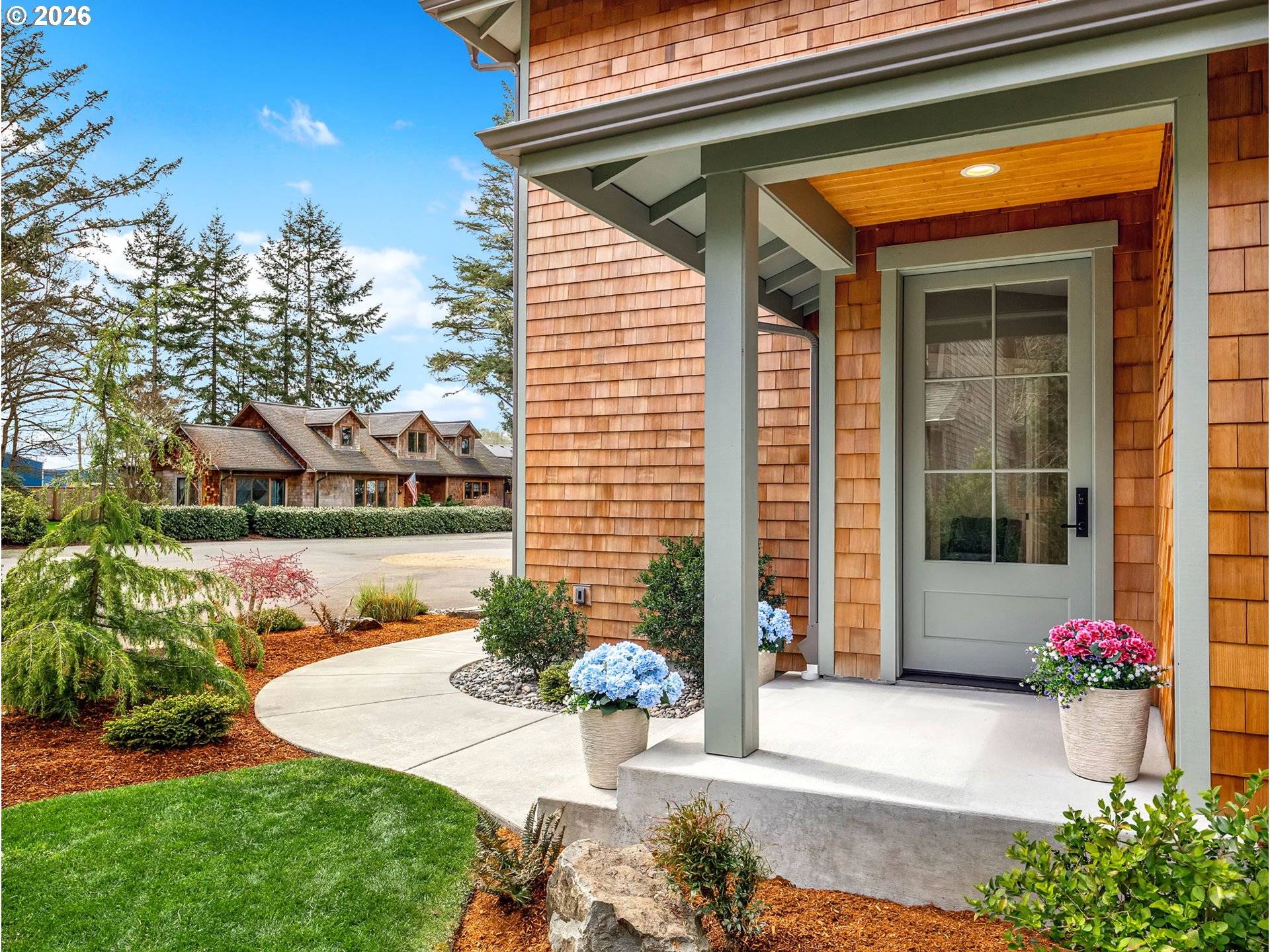 1360 SEA RIDGE LN, Gearhart, OR 97138