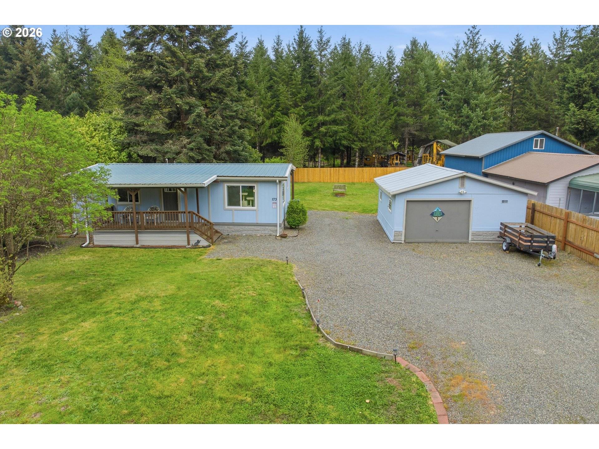 173 RIVERVIEW DR, Castle Rock, WA 98611