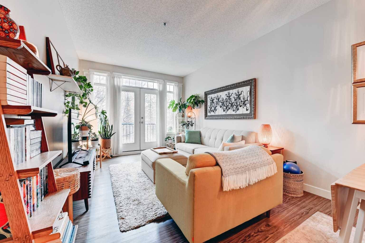 1000 15 AVE SW #305, Calgary, AB T2R 0S6