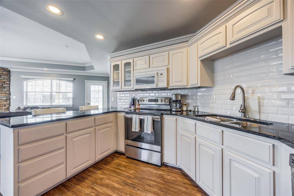 290 Tanglewood Circle #5437/38, Pottsboro, TX 75076