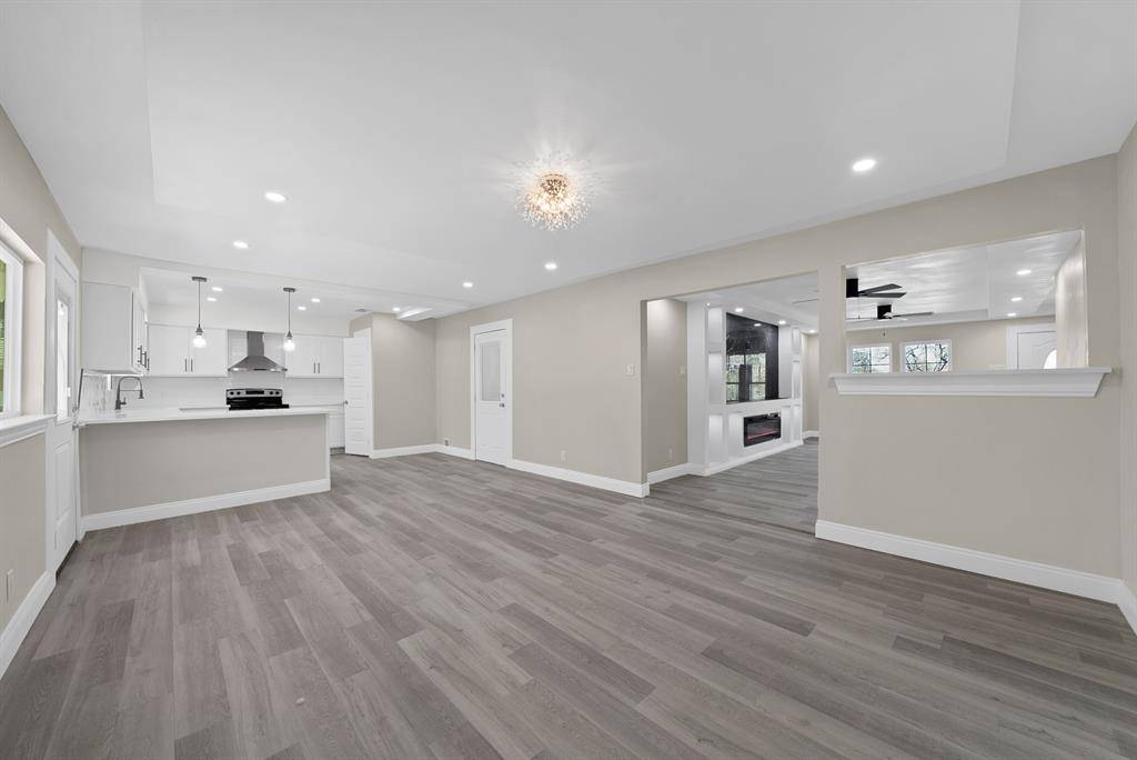 1122 Pinedale Lane, Dallas, TX 75241