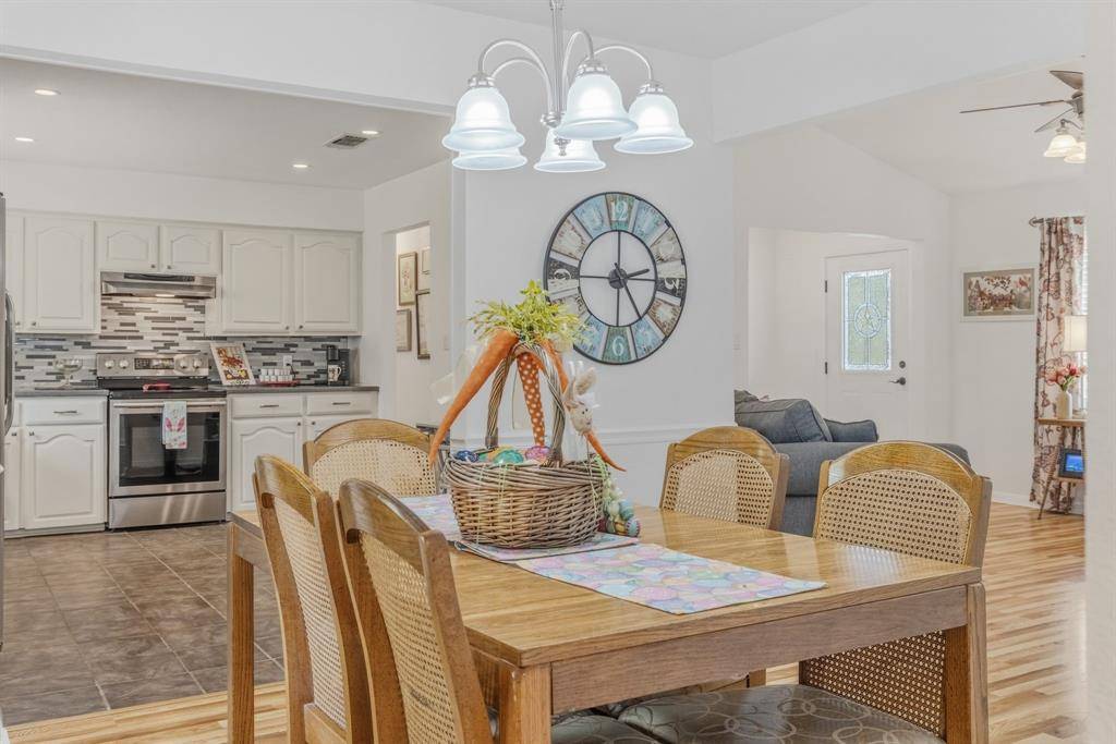 604 E Fm 272, Celeste, TX 75423