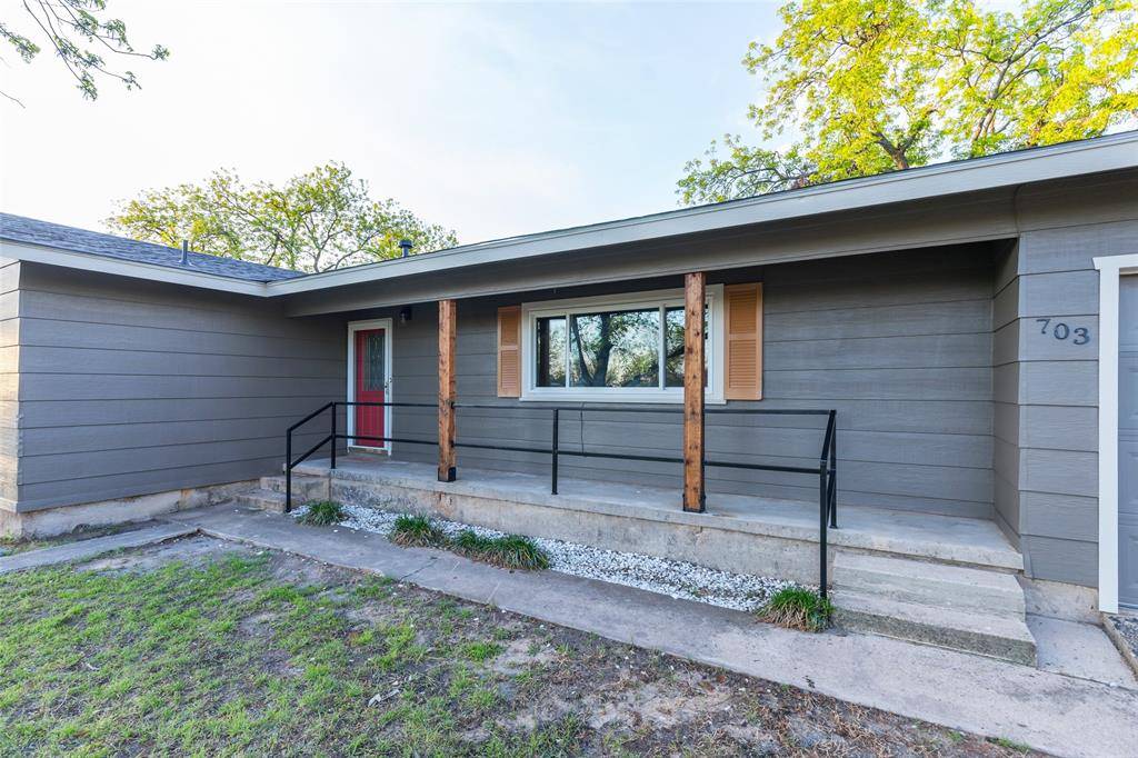 703 Cherry Heights, Clyde, TX 79510