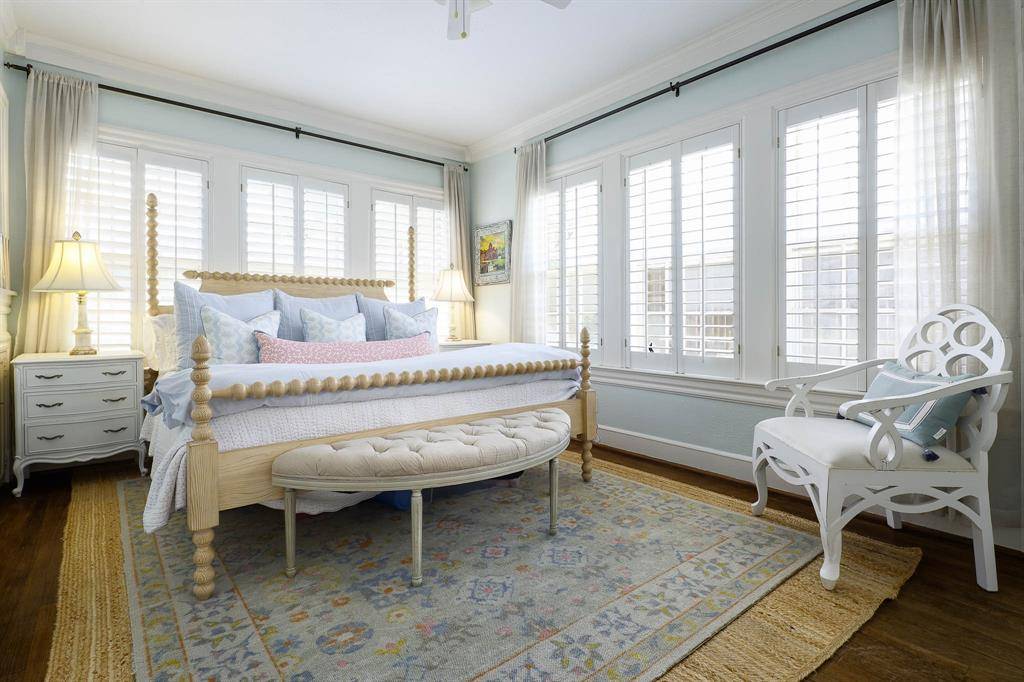 5442 Merrimac Avenue, Dallas, TX 75206