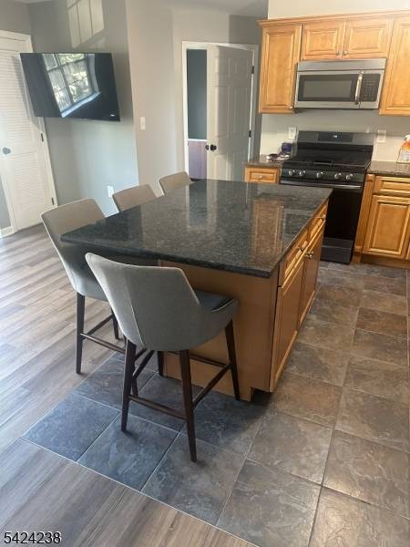 594-596 Jefferson Ave #203, Elizabeth City, NJ 07201