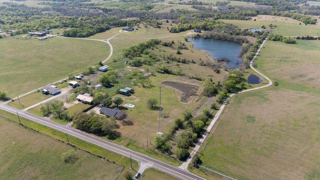 6110 Fm 660, Ennis, TX 75119