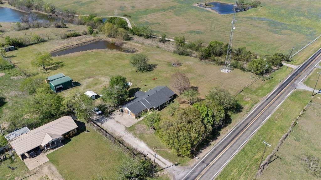 6110 Fm 660, Ennis, TX 75119