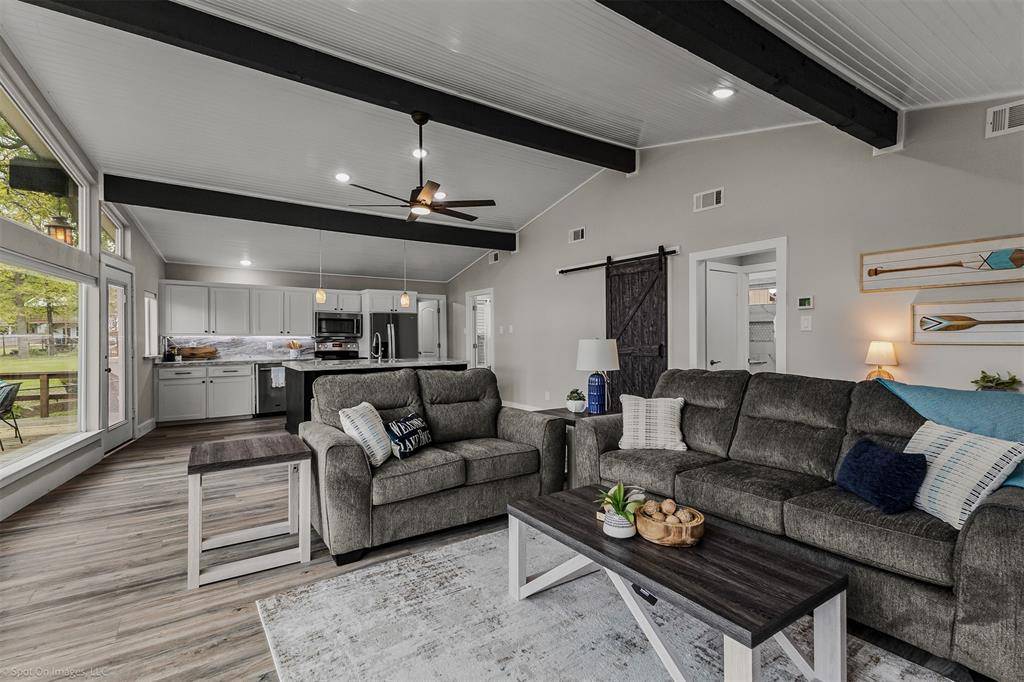 2516 Wildwood Way, Tool, TX 75143