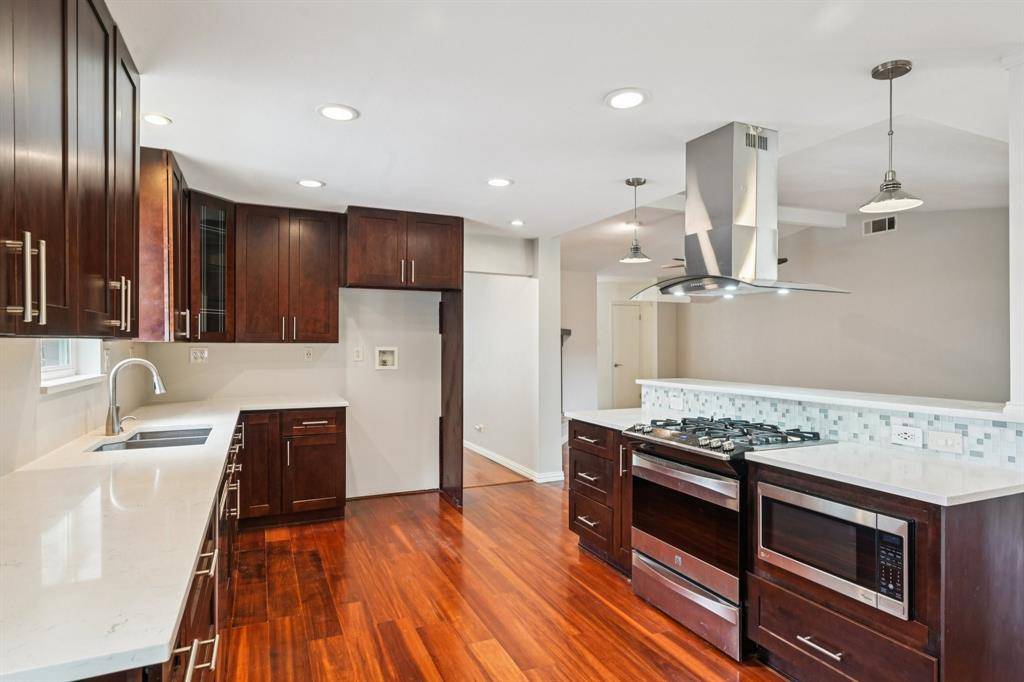 13640 Spring Grove Avenue, Dallas, TX 75240