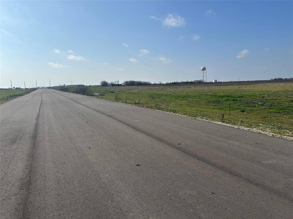 1383 Co Rd 2162, Caddo Mills, TX 75135