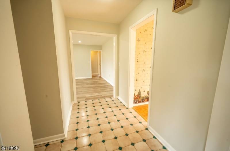 119 Reynolds Ave, Parsippany-troy Hills Twp., NJ 07054