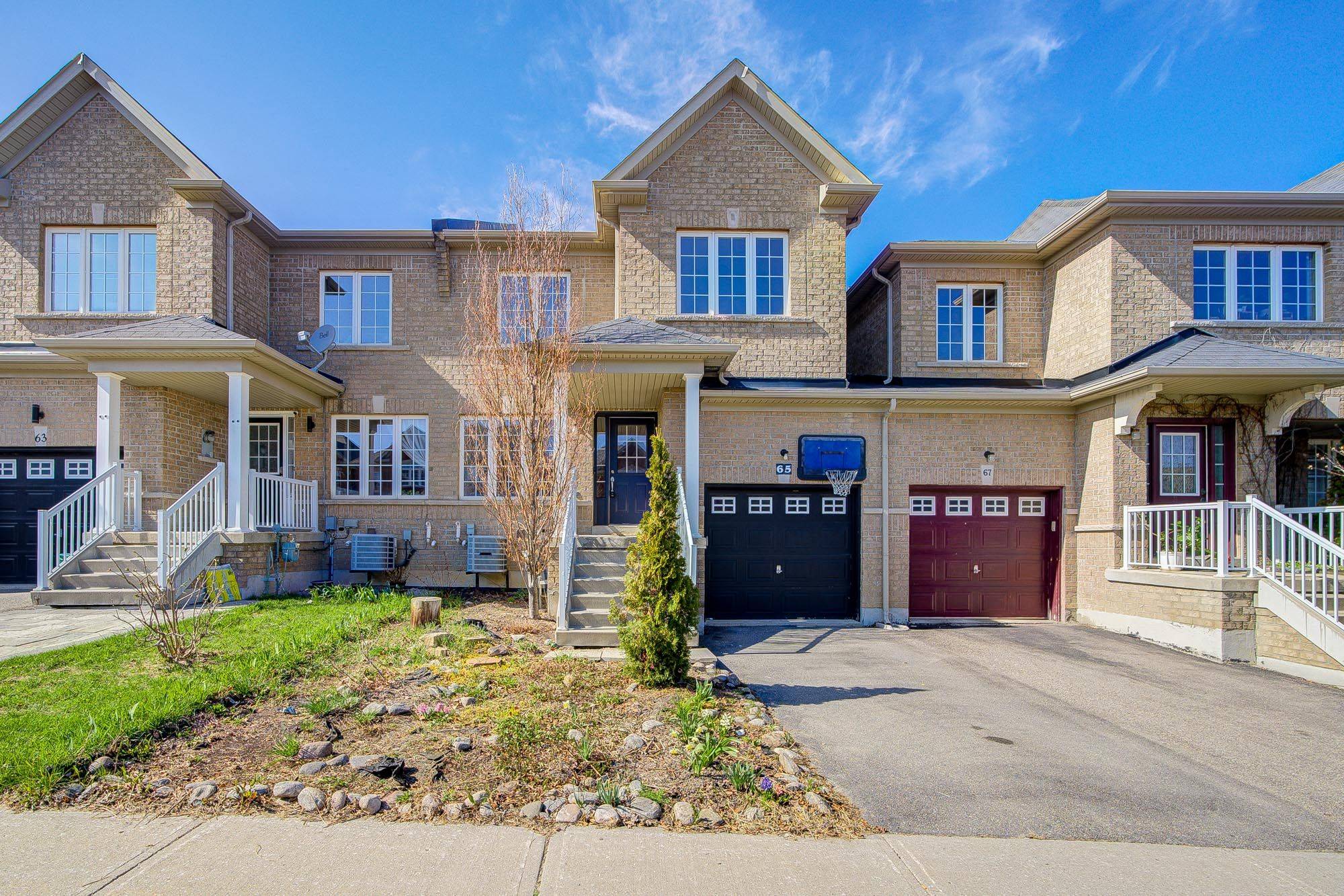 65 Westcliffe CRES, Richmond Hill, ON L4E 0S5