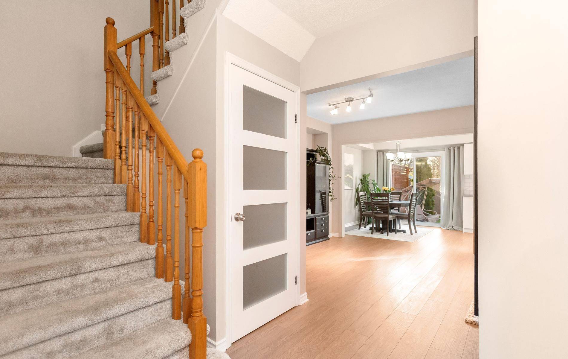 1363 Brookstar DR, Oakville, ON L6M 3W1