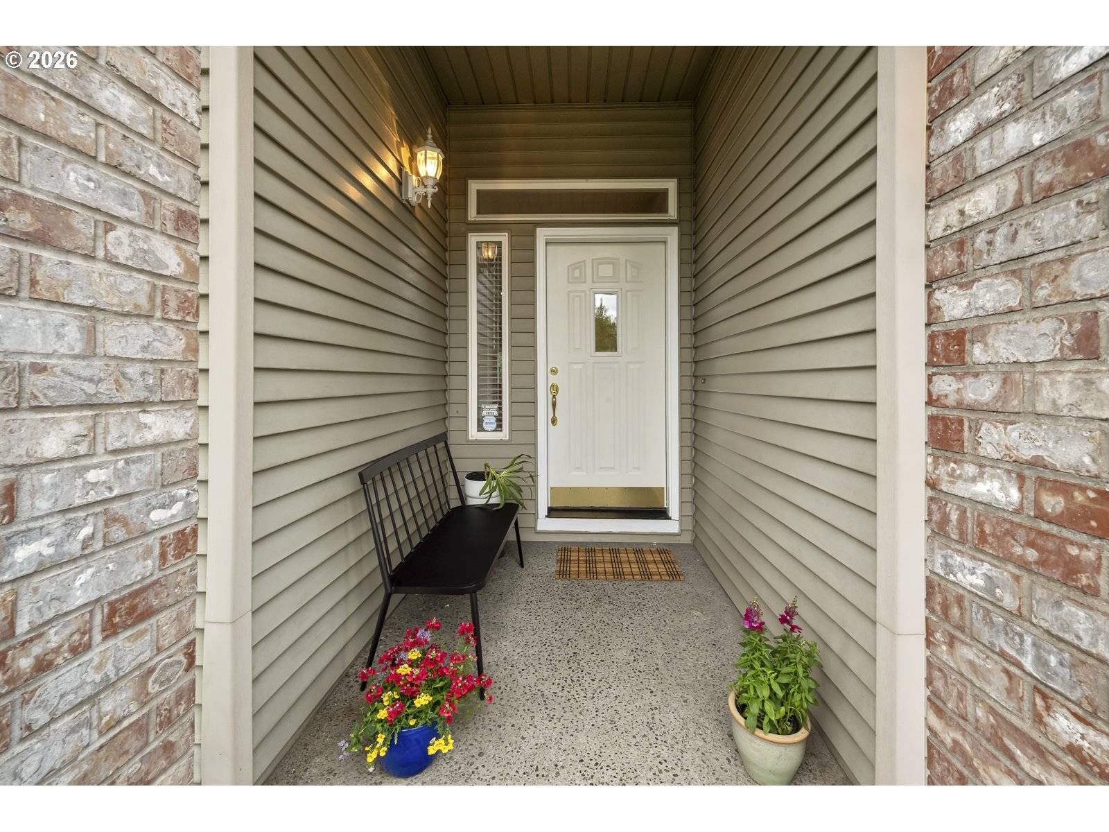 1747 NE GERTZ RD, Portland, OR 97211