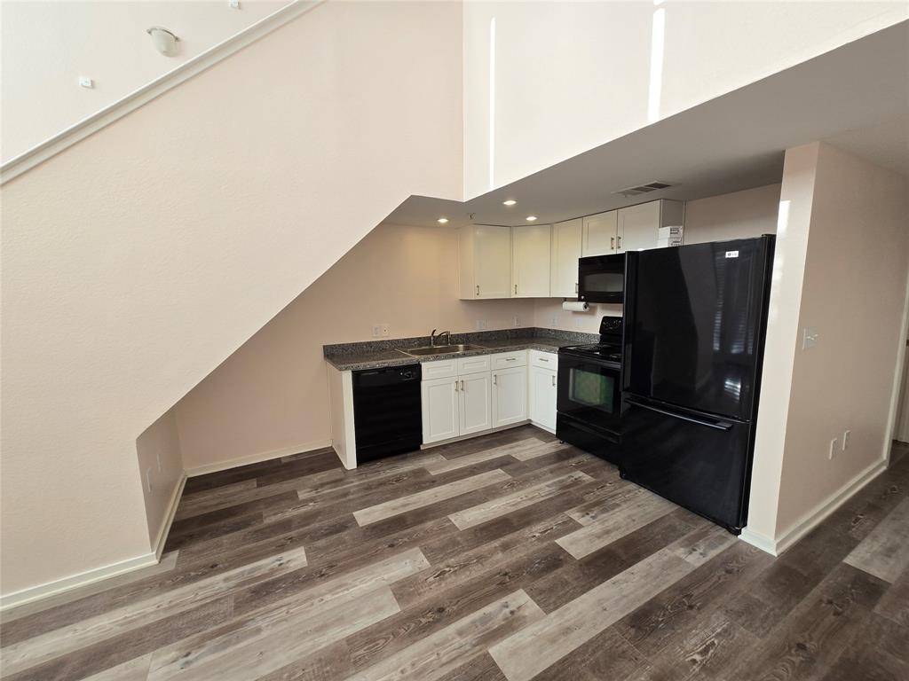 5111 Manett Street #207, Dallas, TX 75206