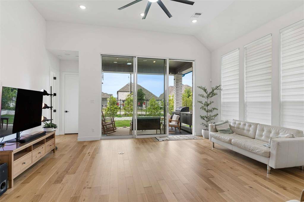 1939 Apple Tree Drive, Rockwall, TX 75087