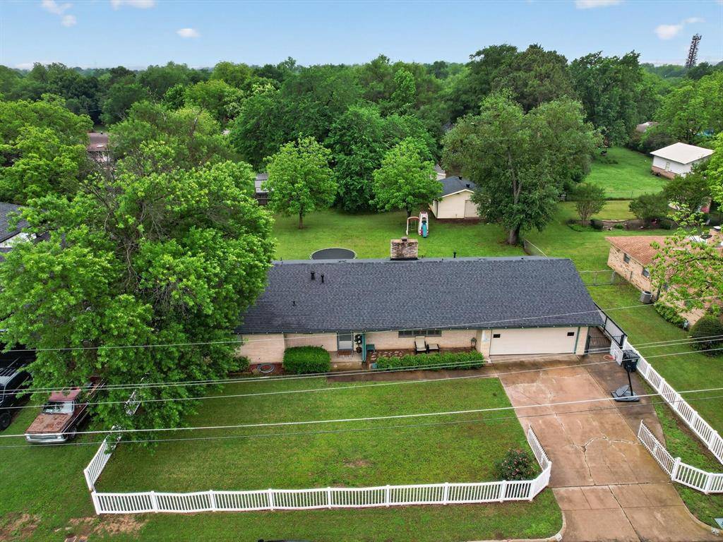 720 Alsue Street, Fort Worth, TX 76140