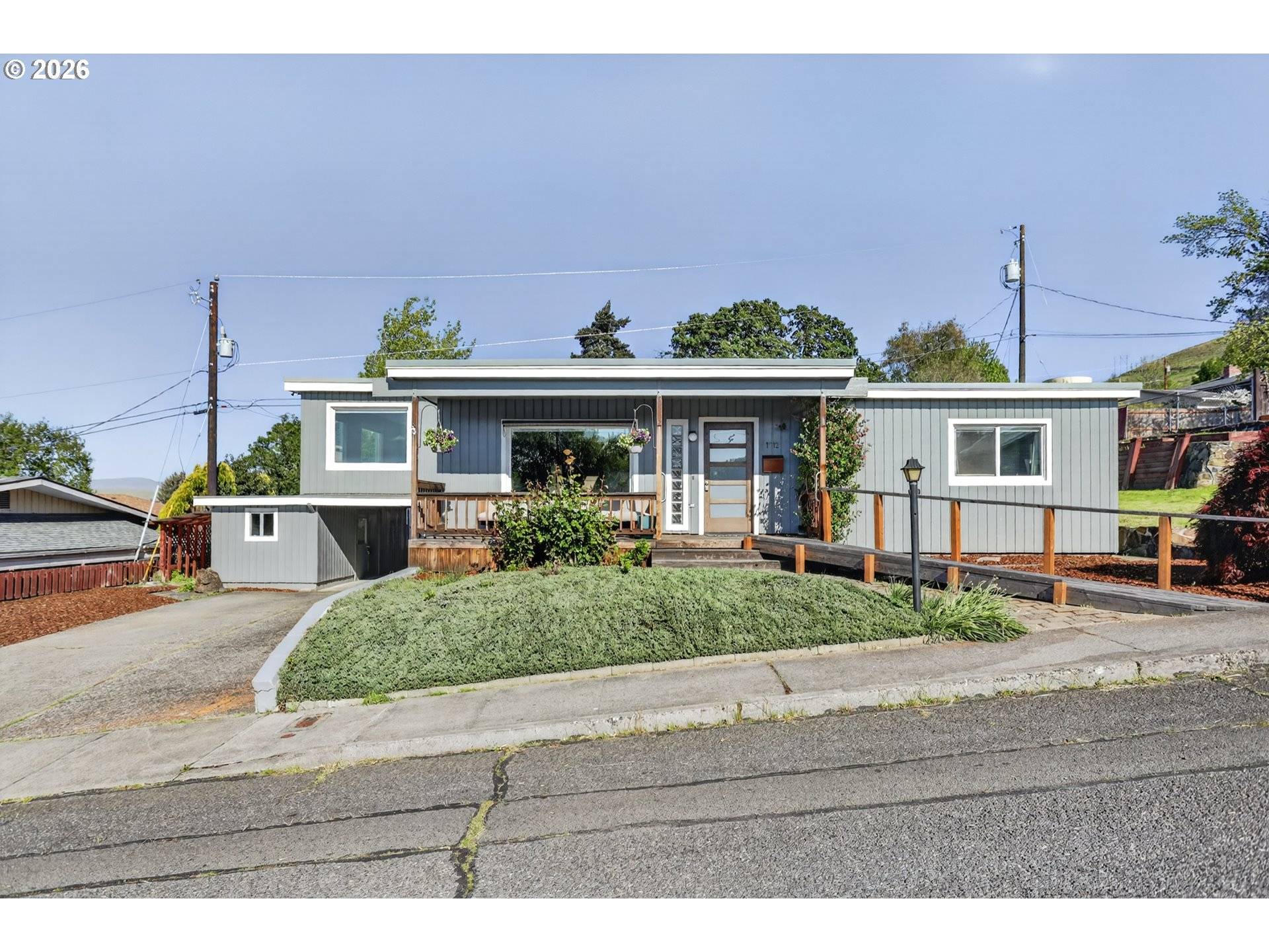 1712 NEVADA ST, The Dalles, OR 97058