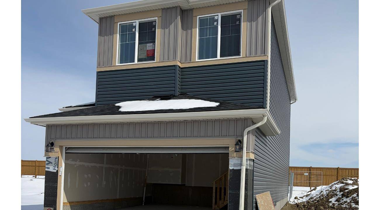 60 Ambledale CRES, Calgary, AB T3P 2Z3