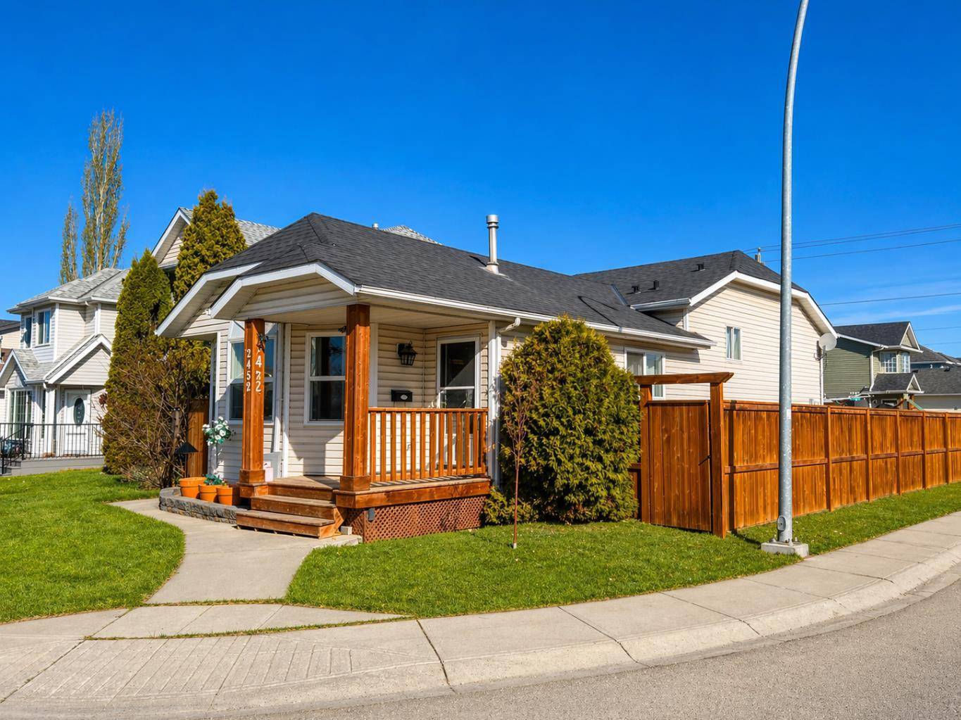 2452 Riverstone RD SE, Calgary, AB T2C 4J8