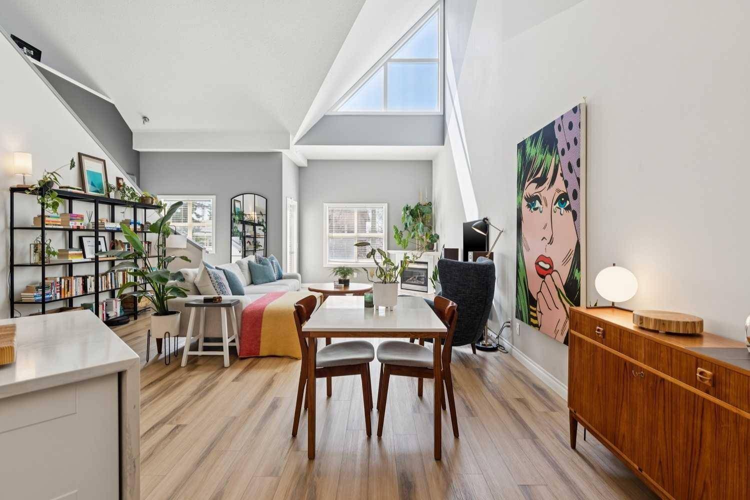 1631 28 AVE SW #406, Calgary, AB T2T 1J5