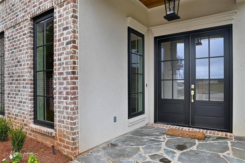 305 Nightfall Court, Bossier City, LA 71111