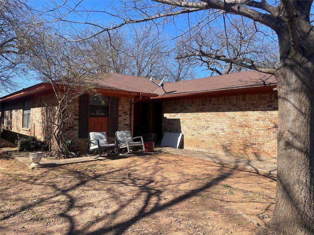 814 Plum Street, Graham, TX 76450