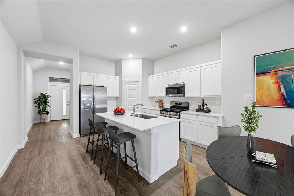 519 Towerglen Drive, Mckinney, TX 75071