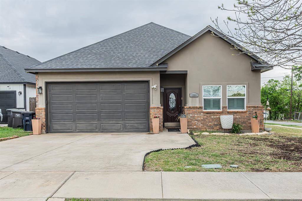 5900 Houghton Avenue, Fort Worth, TX 76107