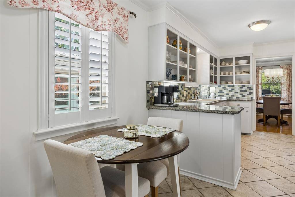 8446 Sweetwood Drive, Dallas, TX 75228