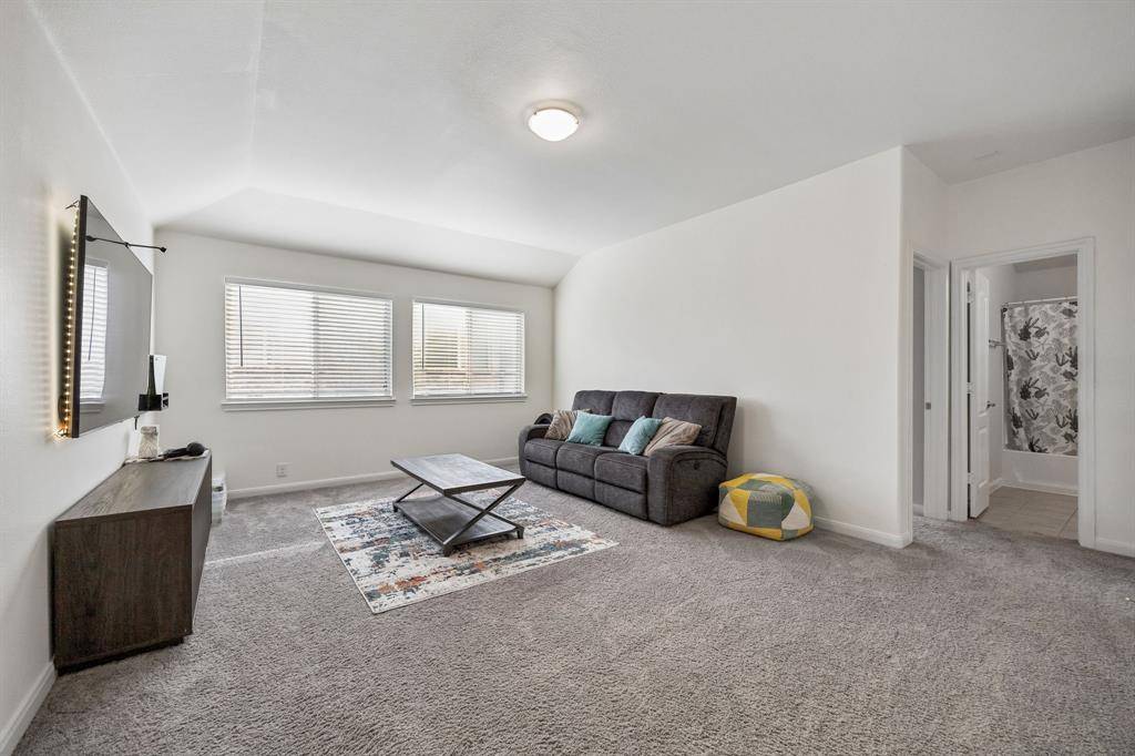 525 Stanton Lane, Lavon, TX 75166